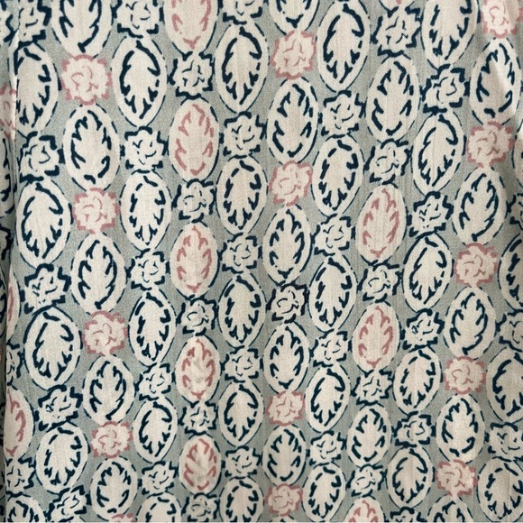 NWT Lafayette 148 Scottie Decorative Crepe Viscose Silk Blouse Button Up Large - Picture 10 of 12